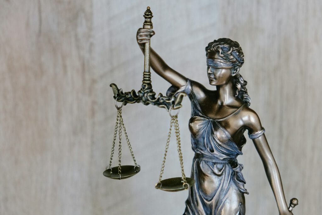 Personal Injury 365 attorney Egishe Avetisian providing direct attorney access and dedicated support to wrongful death clients in Los Angeles.