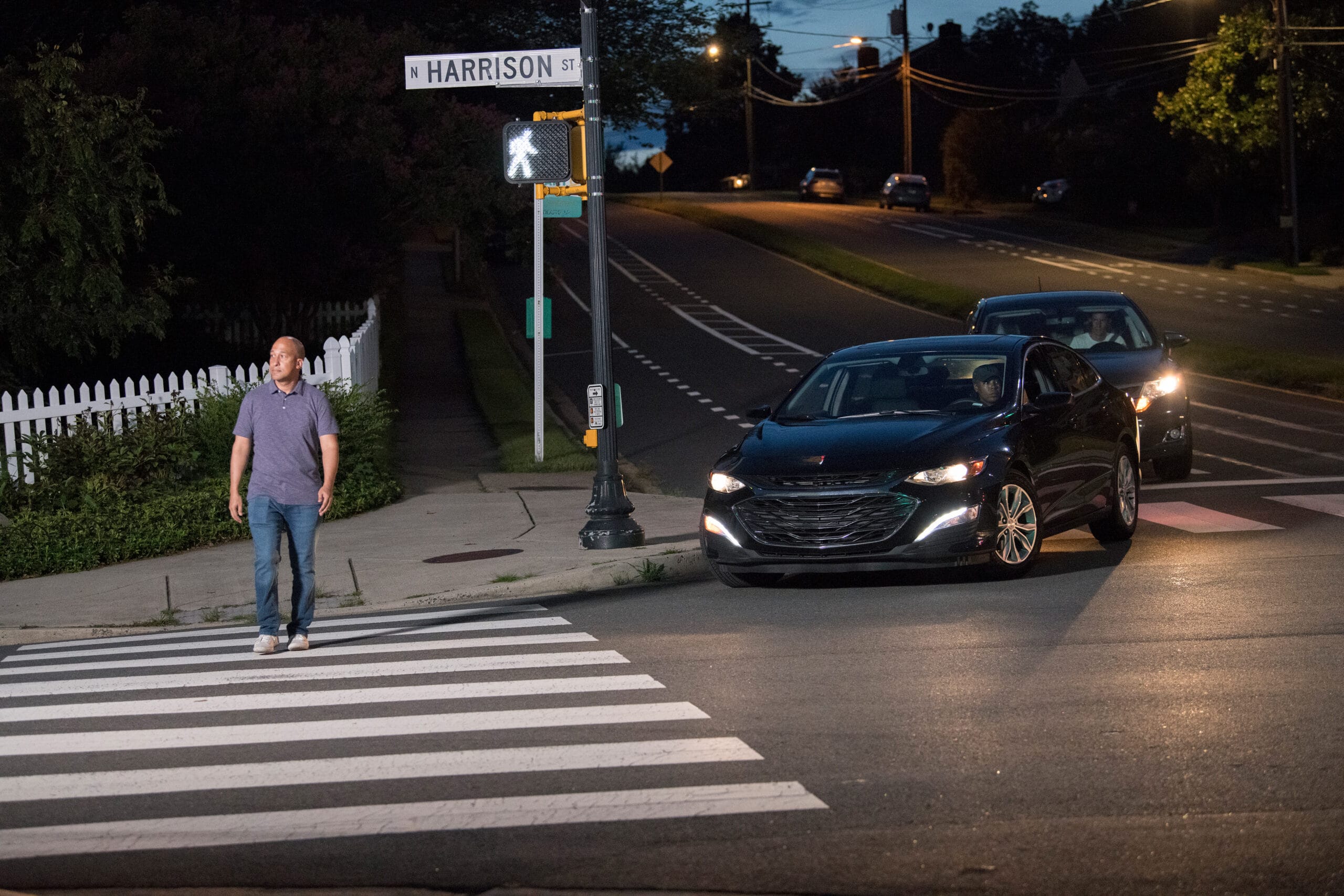 Burbank pedestrian accident lawyer advocating for victims struck by cars at intersections and crosswalks throughout Glendale and Los Angeles.